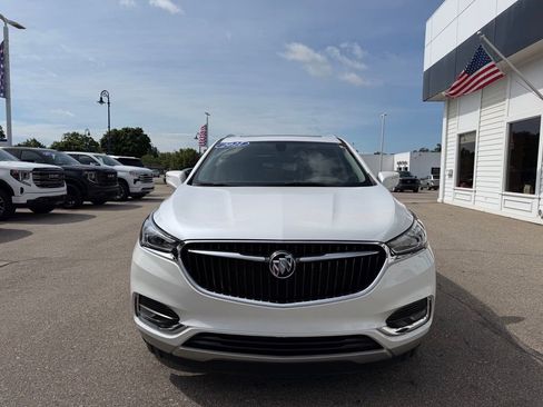 Certified 2021 Buick Enclave Essence w/ Sound and Sites Package AWD/4WD image 2