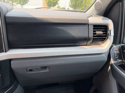 Used 2023 Ford F250 XLT w/ XLT Premium Package AWD/4WD image 29