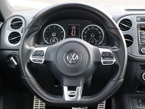 Used 2014 Volkswagen Tiguan R-Line image 18