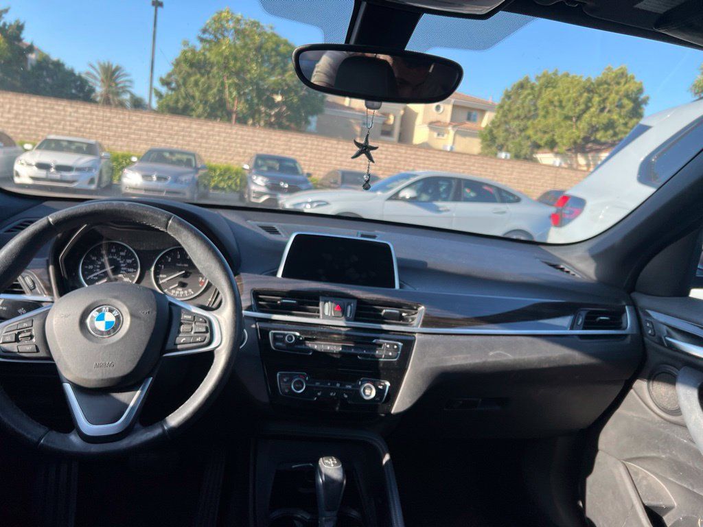 Used 2018 BMW X1 sDrive28i FWD image 6