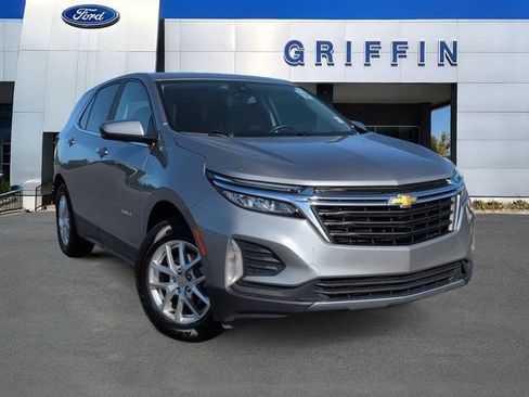 Used 2024 Chevrolet Equinox LT AWD/4WD image 1