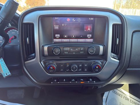 Used 2015 GMC Sierra 1500 SLE w/ SLE Value Package image 25