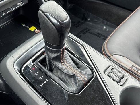 Used 2025 Subaru Crosstrek 2.5i Limited w/ Popular Package #4A image 24