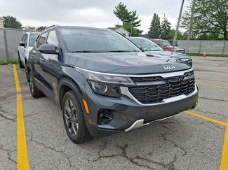 Used 2024 Kia Seltos S AWD/4WD video 2