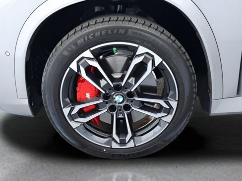 Used 2026 BMW X1 M35i w/ Technology Package image 9
