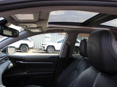 Used 2021 Toyota Camry XSE w/ TRD Appearance Package (TMS) FWD image 30
