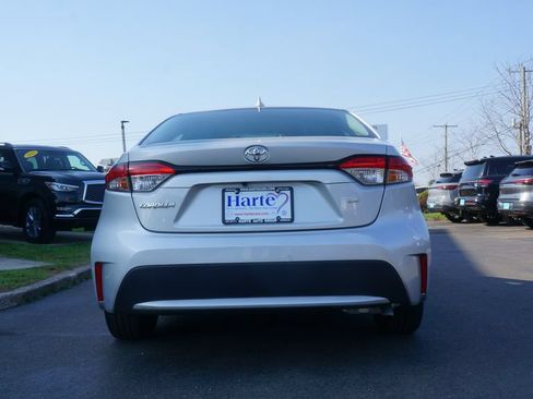 Used 2022 Toyota Corolla LE FWD image 6