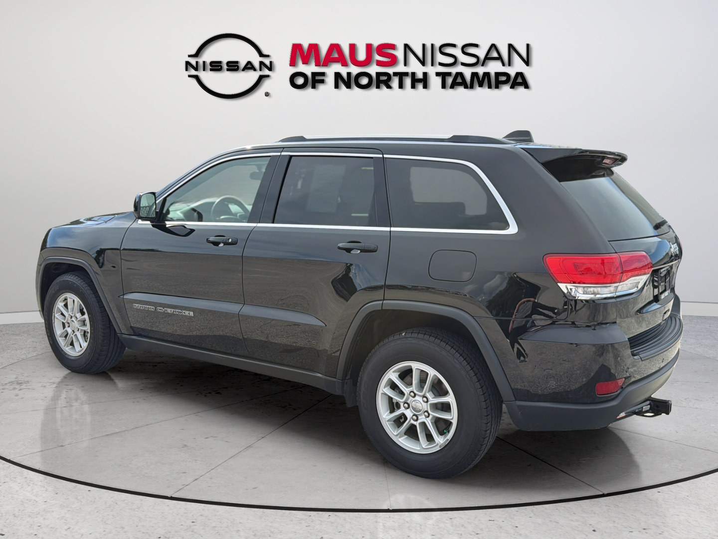 Used 2018 Jeep Grand Cherokee Laredo RWD image 7