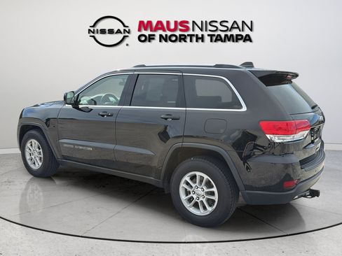 Used 2018 Jeep Grand Cherokee Laredo RWD image 7