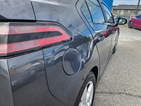 Used 2012 Chevrolet Volt FWD image 27