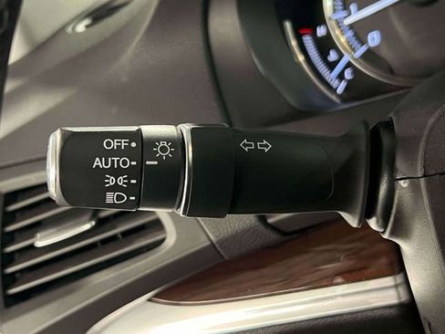 Used 2015 Acura MDX SH-AWD w/ Advance Package image 21