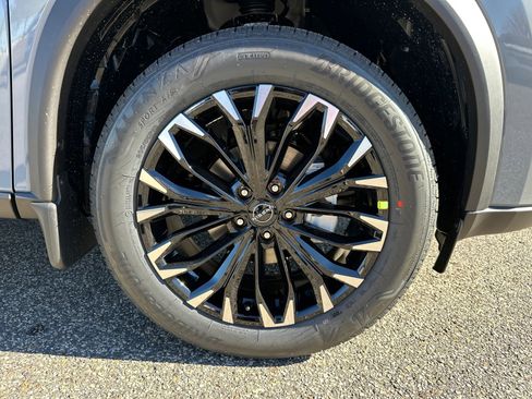 New 2026 Nissan Rogue SV image 12