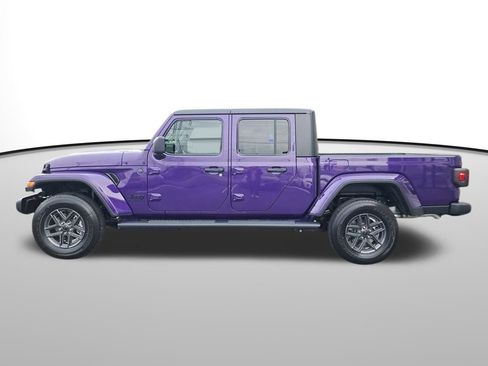 New 2026 Jeep Gladiator Sport image 2