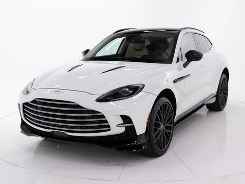 Used 2023 Aston Martin DBX 707 image 1