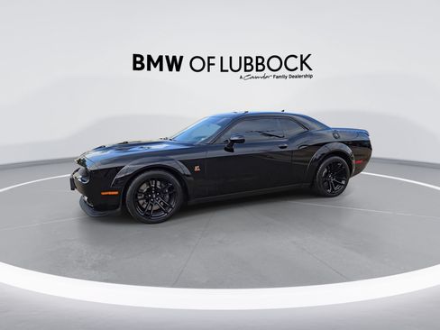 Used 2023 Dodge Challenger R/T Scat Pack RWD image 5