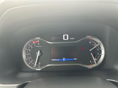 Used 2017 Honda Pilot EX image 11
