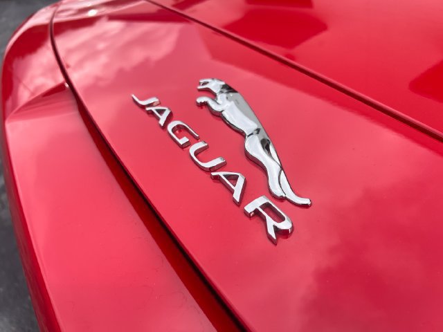 Used 2014 Jaguar F-TYPE Convertible RWD image 33