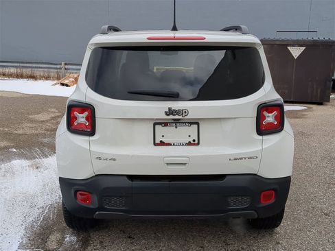 Used 2023 Jeep Renegade Limited image 13
