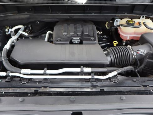 Used 2022 Chevrolet Silverado 1500 LT image 41