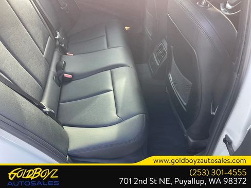 Used 2017 BMW 330i Sedan RWD image 25