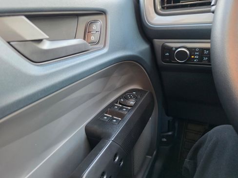 New 2026 Ford Maverick XLT w/ XLT Luxury Package image 19