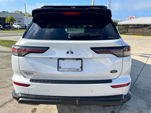 New 2026 Mitsubishi Outlander Trail Edition AWD/4WD image 4