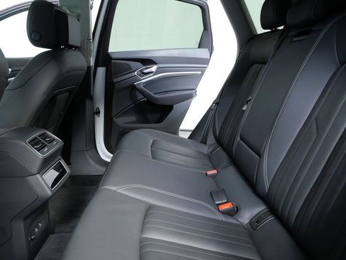 Certified 2023 Audi e-tron Premium w/ Convenience Plus Package image 14