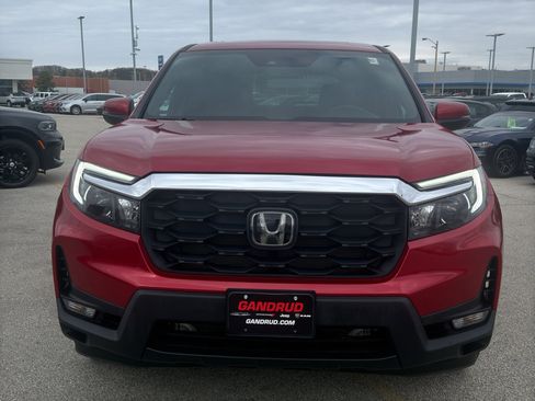 Used 2024 Honda Passport EX-L image 3