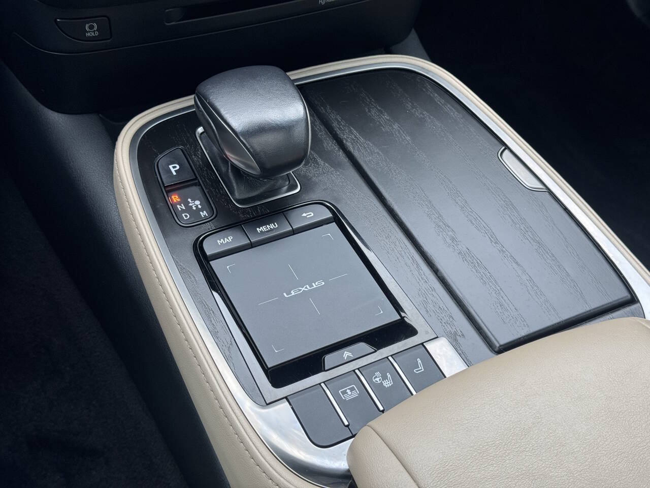 Used 2021 Lexus LS 500 AWD w/ Accessory Package (Z1) image 33