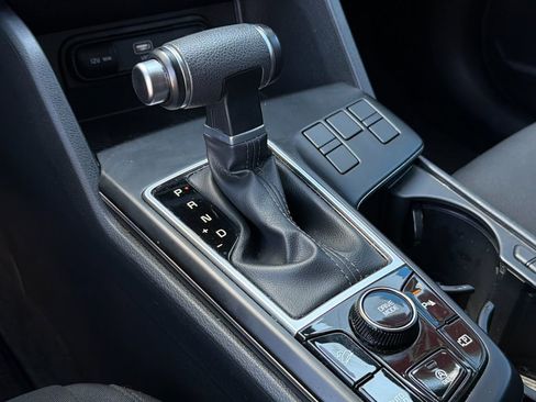 Used 2024 Kia Sportage LX image 20