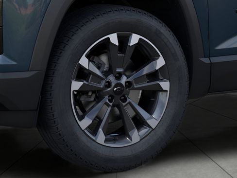 Used 2027 Chevrolet Equinox RS AWD/4WD image 9