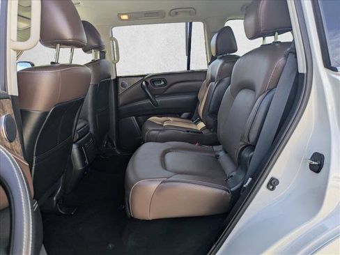 Used 2022 INFINITI QX80 Premium Select w/ Cargo Package AWD/4WD image 17