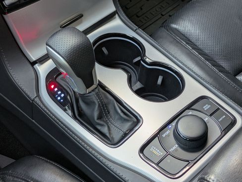 Used 2019 Jeep Grand Cherokee Trackhawk AWD/4WD image 20