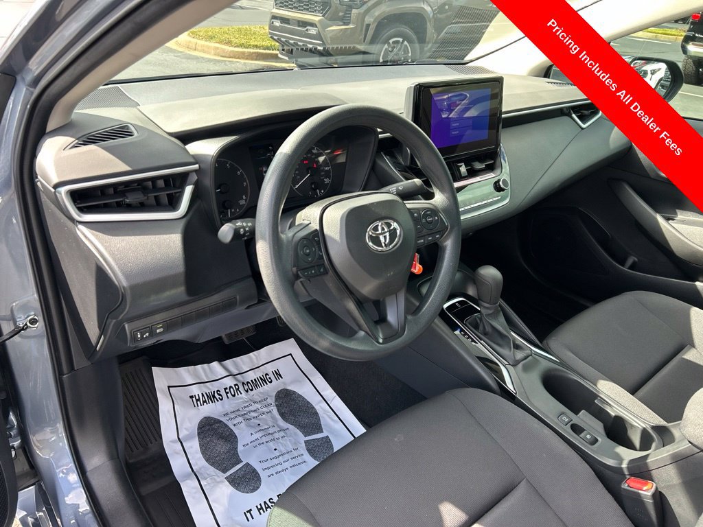 Used 2024 Toyota Corolla LE FWD image 3
