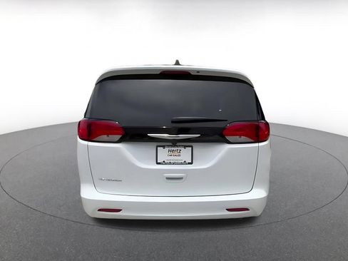 Used 2024 Chrysler Voyager LX FWD image 12