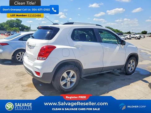 Used 2020 Chevrolet Trax LT FWD image 4