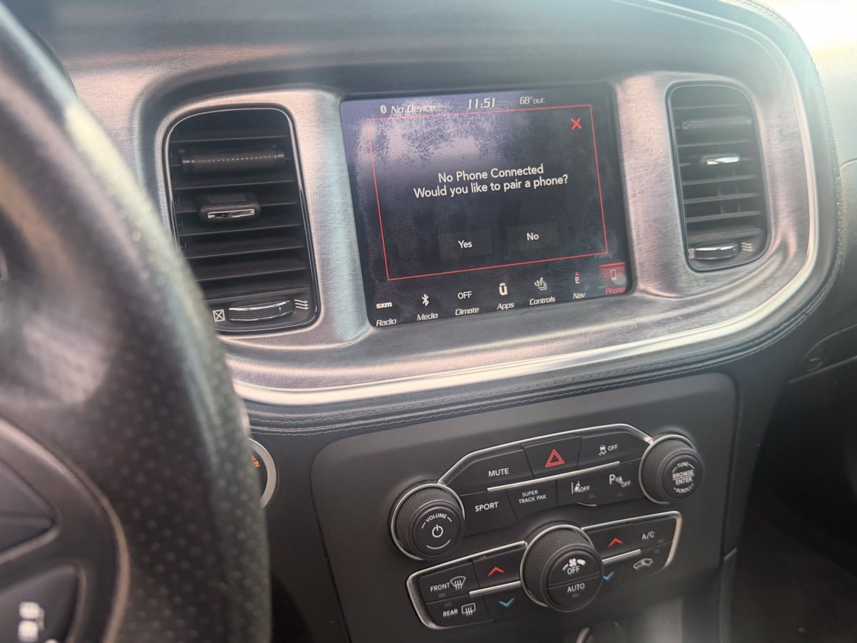Used 2019 Dodge Charger R/T w/ Daytona Edition Group RWD image 9