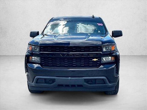 Used 2020 Chevrolet Silverado 1500 Custom w/ Custom Value Package RWD image 3