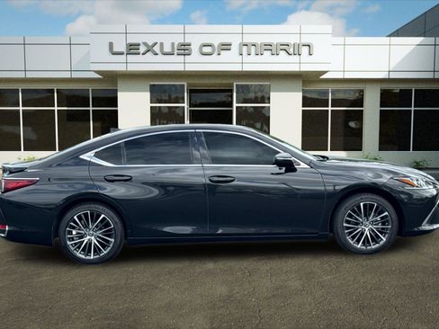 Used 2025 Lexus ES 300h w/ Premium Package FWD image 8
