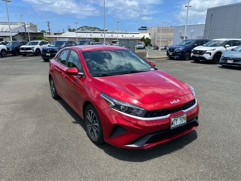 Used 2024 Kia Forte LXS FWD image 2