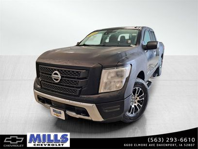 Used 2021 Nissan Titan SV w/ SV Convenience Package