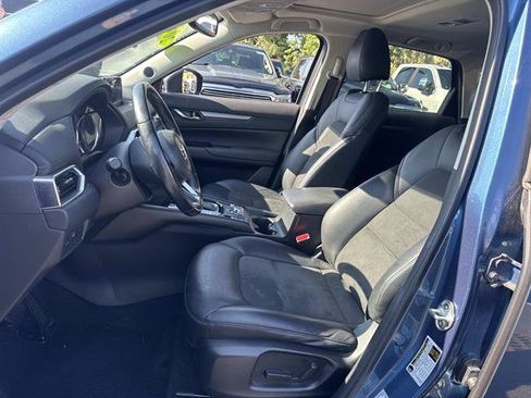 Used 2017 MAZDA CX-5 Touring w/ Preferred Equipment Package AWD/4WD image 7