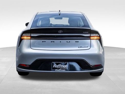 Used 2023 Toyota Prius Prime FWD image 8