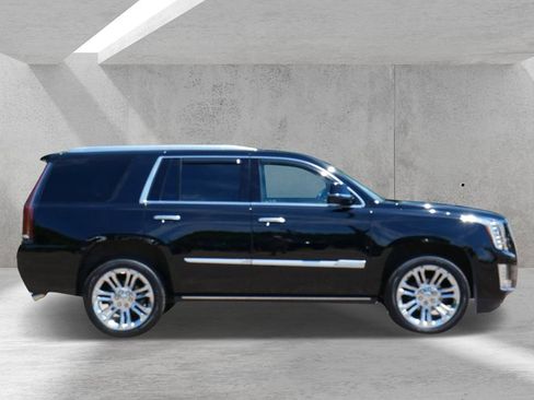 Used 2019 Cadillac Escalade Premium Luxury w/ LPO, Radiant Package AWD/4WD image 2