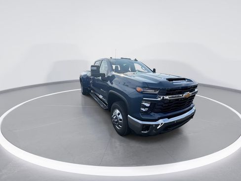 New 2026 Chevrolet Silverado 3500 LT w/ All Star Edition AWD/4WD image 2