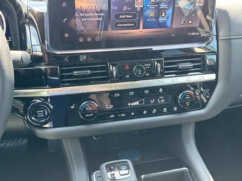 New 2026 Nissan Pathfinder SL AWD/4WD image 30