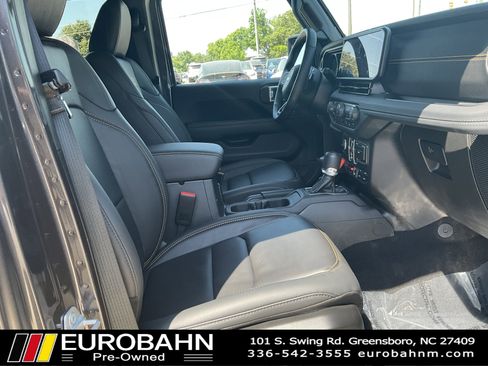 Used 2025 Jeep Wrangler Unlimited Rubicon 392 AWD/4WD image 21