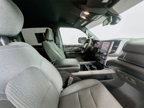 Used 2019 RAM 1500 Big Horn image 29