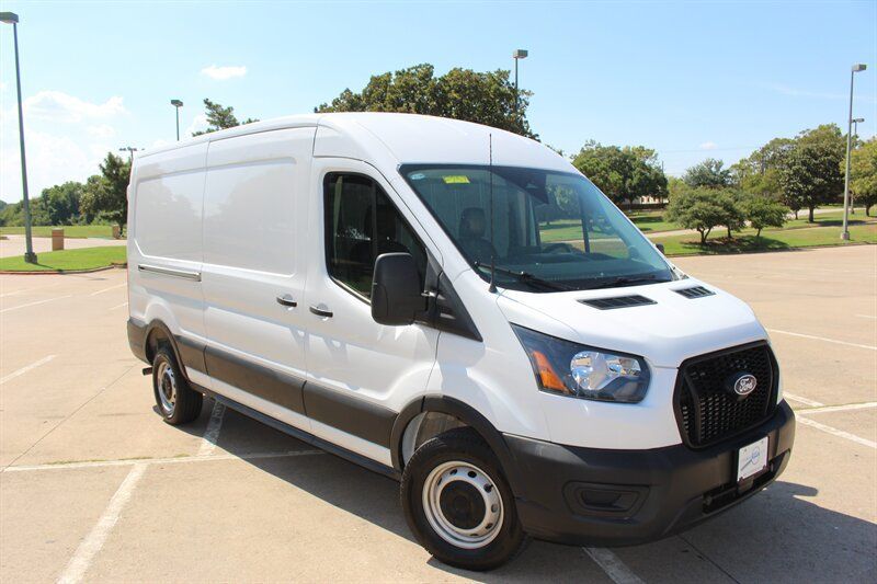 Used 2026 Ford Transit 250 148 Medium Roof RWD image 7