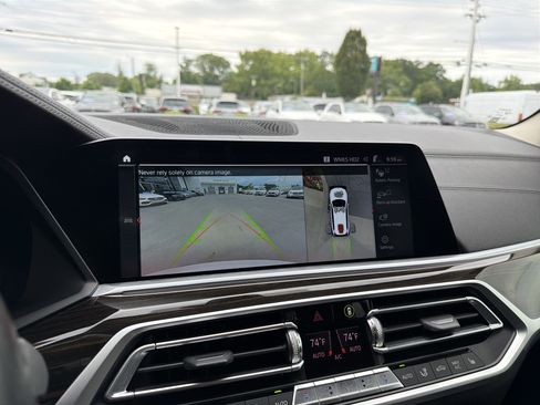 Used 2020 BMW X7 xDrive40i w/ Cold Weather Package AWD/4WD image 3